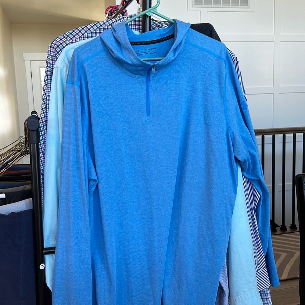 Under Armor lightweight hoodie XXL